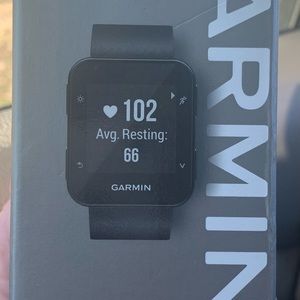Garmin Forerunner 35 GPS Running & Activity Tracker